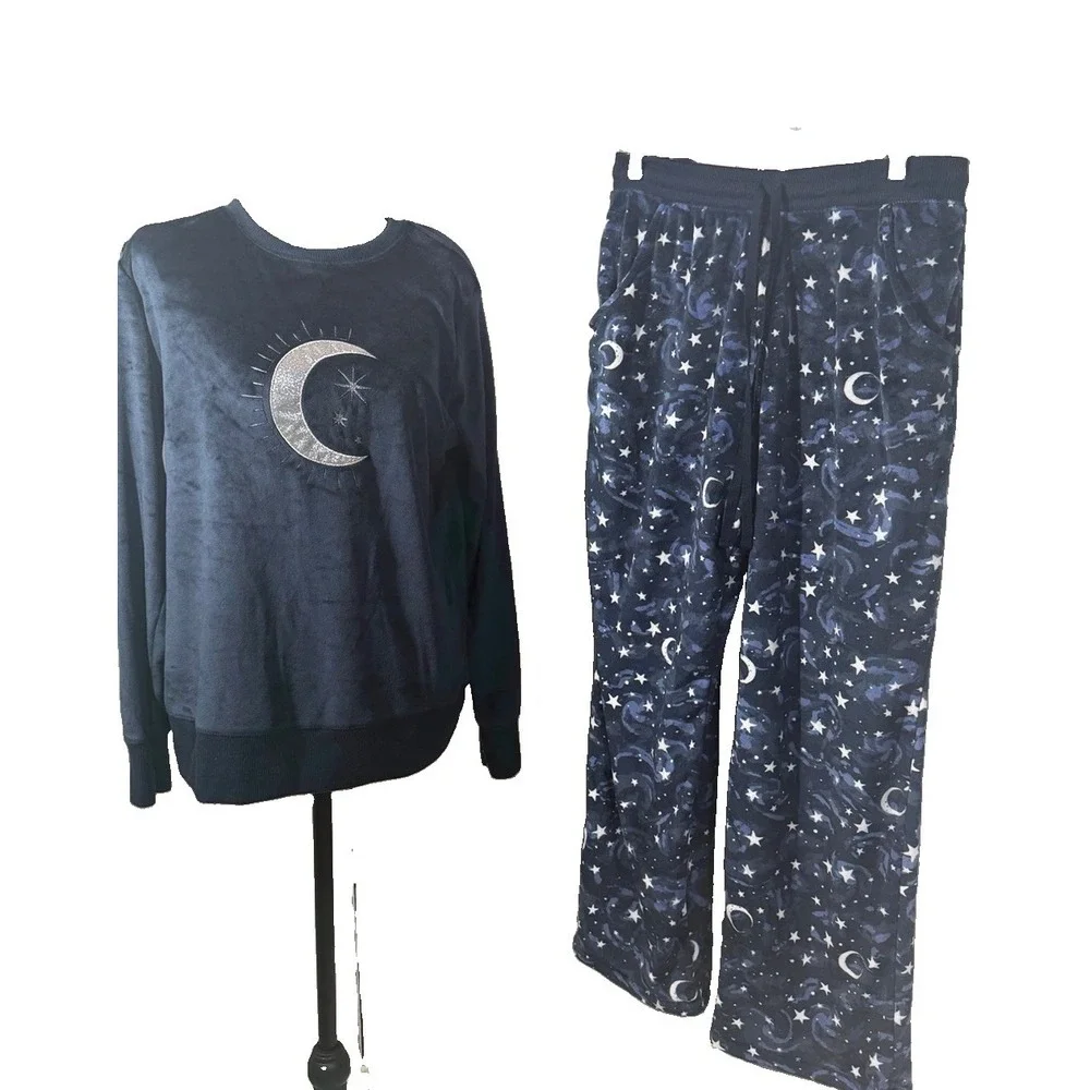 Croft & Barrow Women's M Navy Velour Moon Stars 2 Piece Pajama Set Celestial
